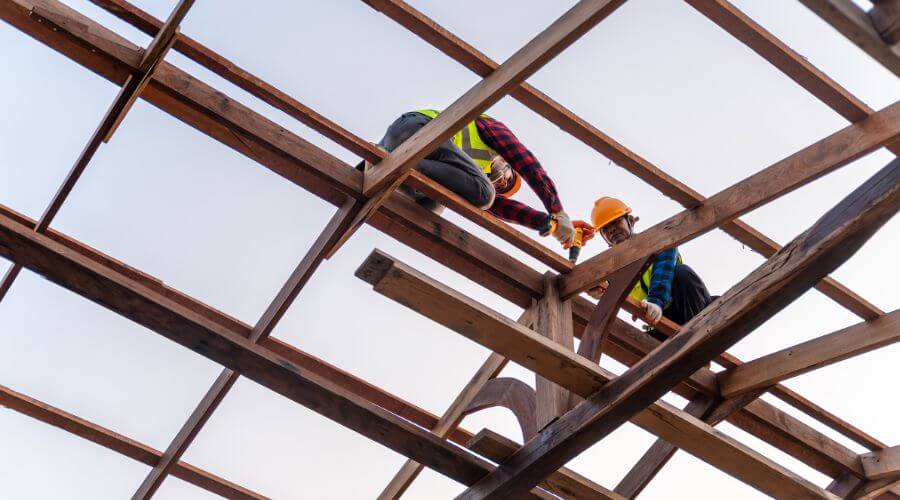 Expert Emergency Roof Repairs services in Unionville, IN